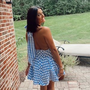 Meet your Posher, Diana